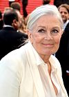 https://upload.wikimedia.org/wikipedia/commons/thumb/2/26/Vanessa_Redgrave_Cannes_2016.jpg/100px-Vanessa_Redgrave_Cannes_2016.jpg